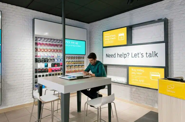 Digital concept store