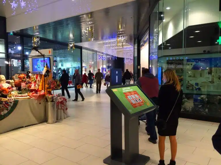 Borne tactile MULTITOUCH centre commercial