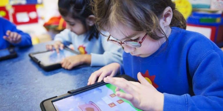 Maternelle tablette tactile digitale