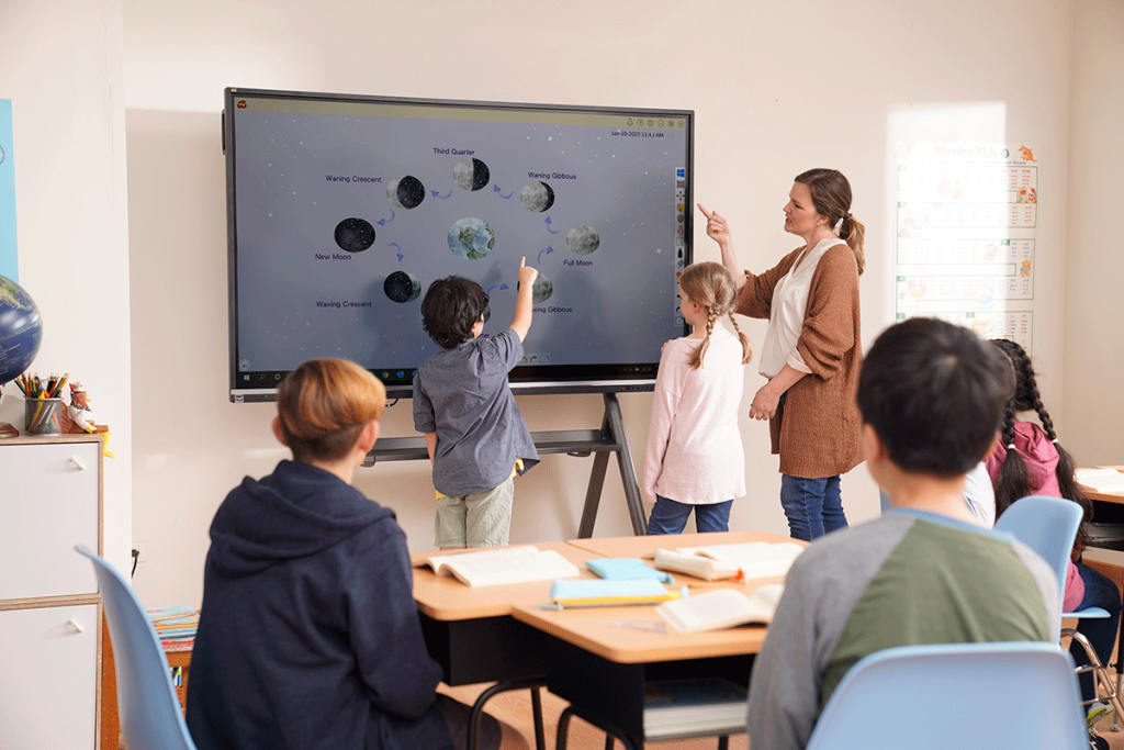 Ecran numérique interactif école primaire