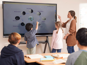 Ecran numérique interactif éducation