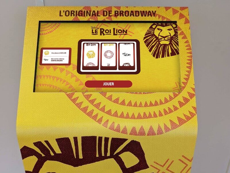 Borne tactile KIOSK - Galeries Lafayette - Le Roi Lion jeu concours