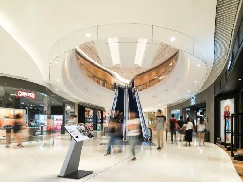 Borne tactile DIGITALE centre commercial plan d'orientation