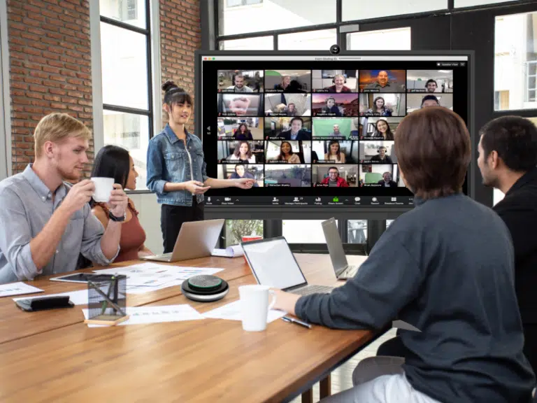 Communication écran visioconférence