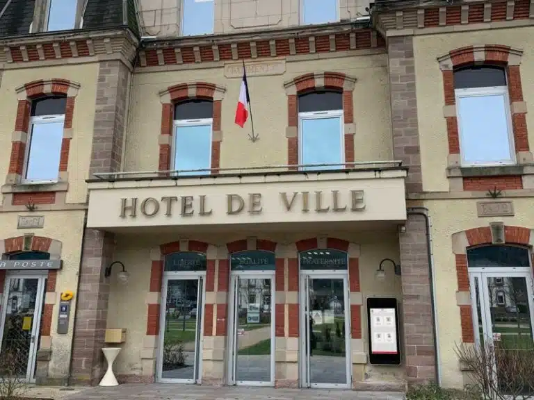 Affichage légal Mairie de St-Étienne-lès-Remiremont avec DATAHALL, le digital dans les mairies