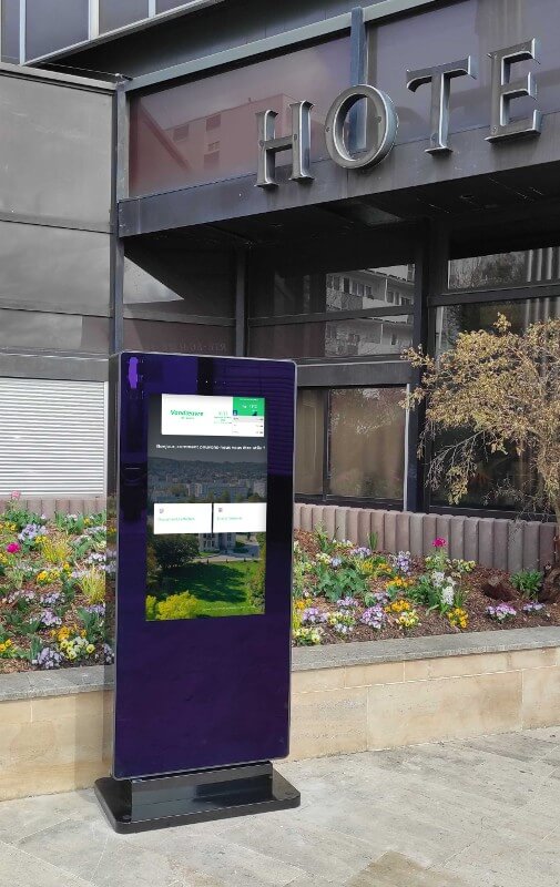 Mairie de Vandoeuvre totem tactile OUTDOOR