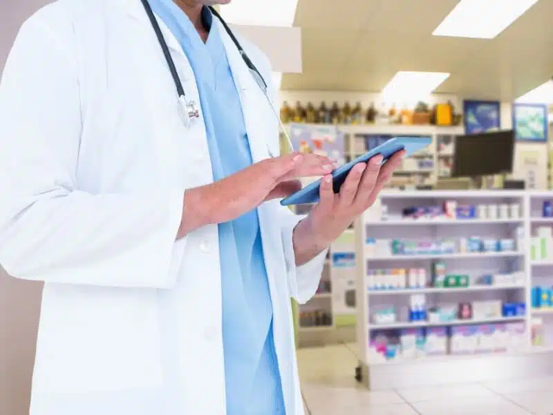 pharma étoile borne digitale