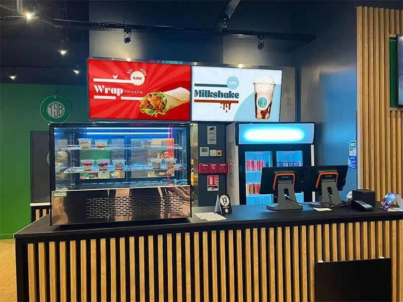 Menuboard écran pour restaurant Smashburger