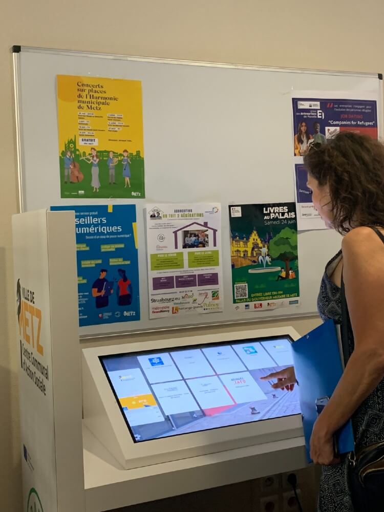 Borne interactive KIOSK MULTISITES sites internet CCAS Metz