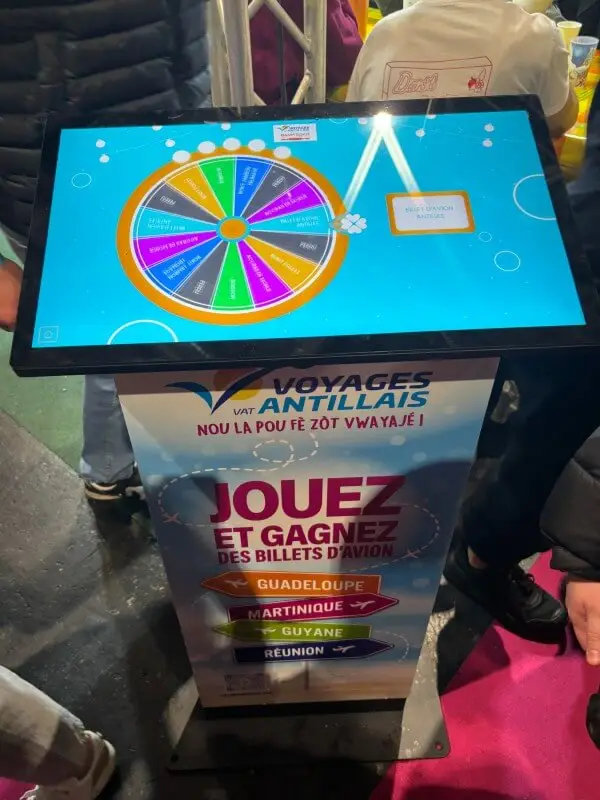 borne jeu roue de la chance Voyages Antillais