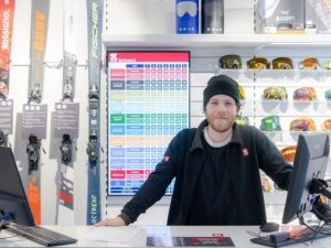 Ecran magasin Skiset affichage dynamique