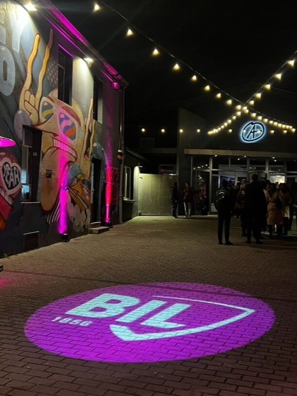 Projecteur GOBO installation extérieur pour événement