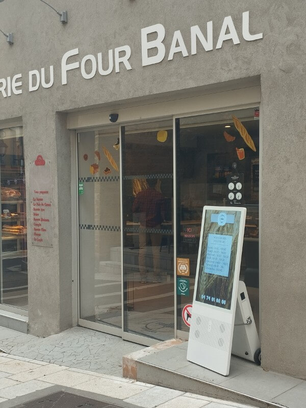Chevalet numérique boulangerie four banal