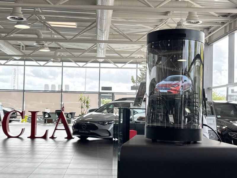 Hologramme 3D visuel immersif Mercedes