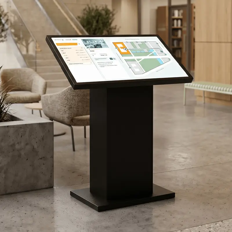 borne tactile avec application wayfinder pour accueillir et orienter les visiteurs