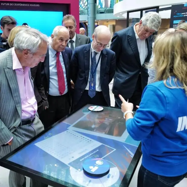 FDJ salon application reconnaissance objets table